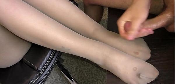  Amateur Teen Step Sis Handjob and Cum on Her Pantyhose